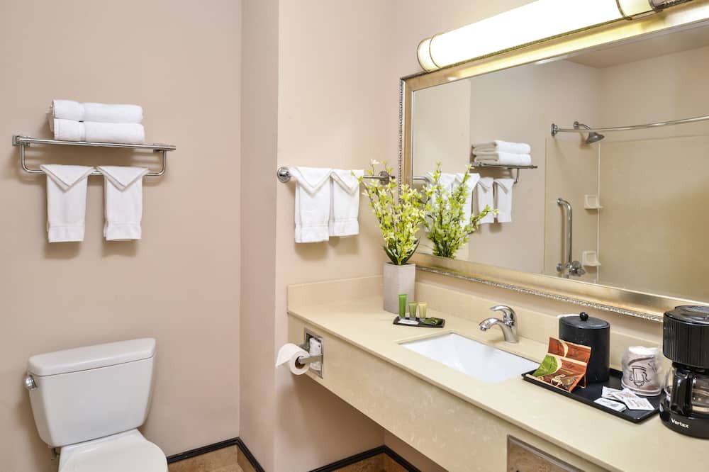 Photo of Bathroom in Chino Hills
