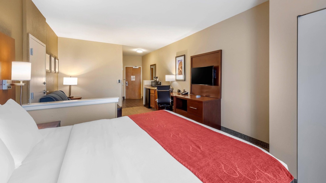 Photo of Bedroom in Barstow