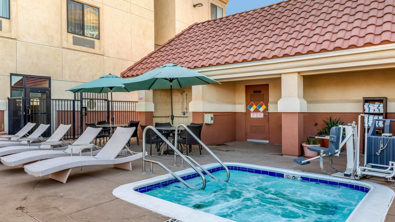 Photo of Outdoor in Barstow