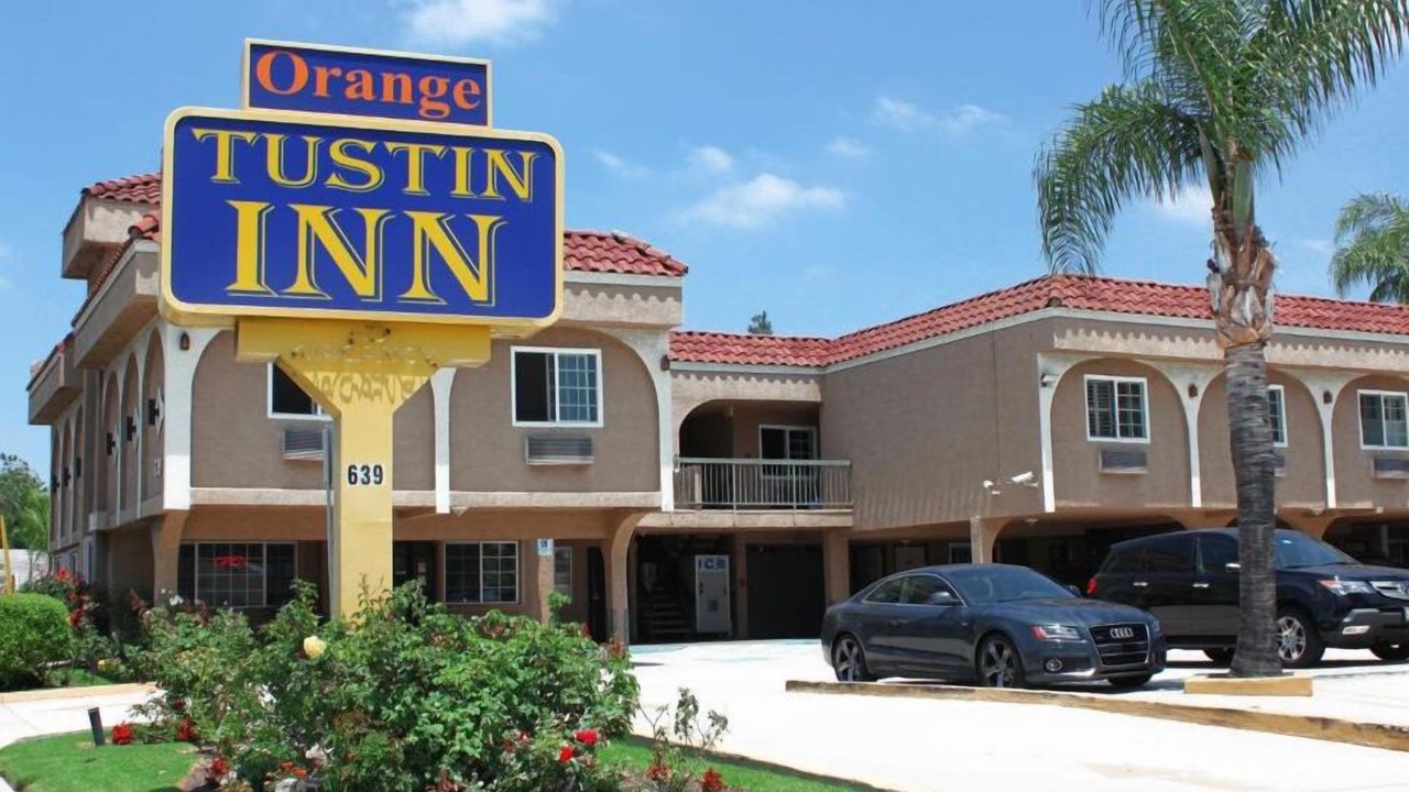Photo of Outdoor in Orange