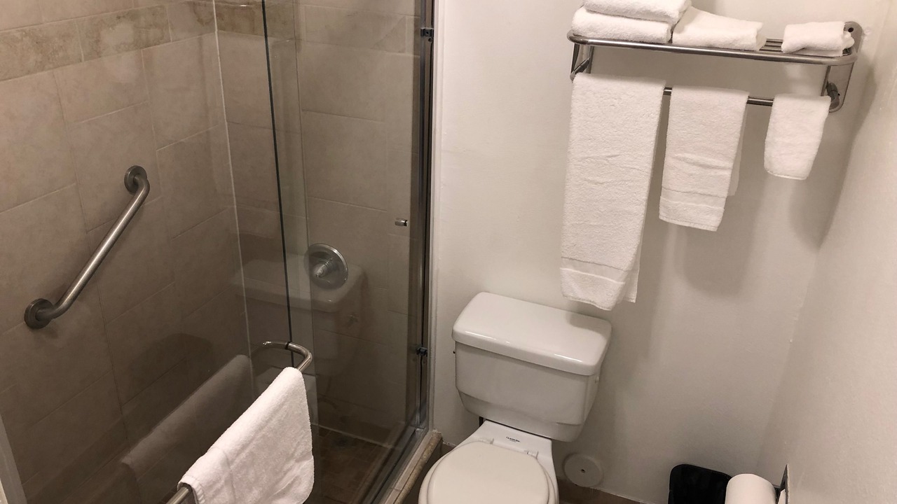 Photo of Bathroom in Orange