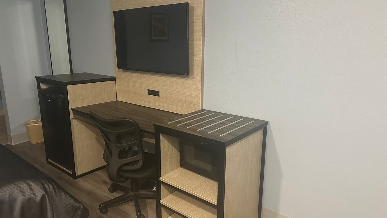 Photo of Bedroom in Orange