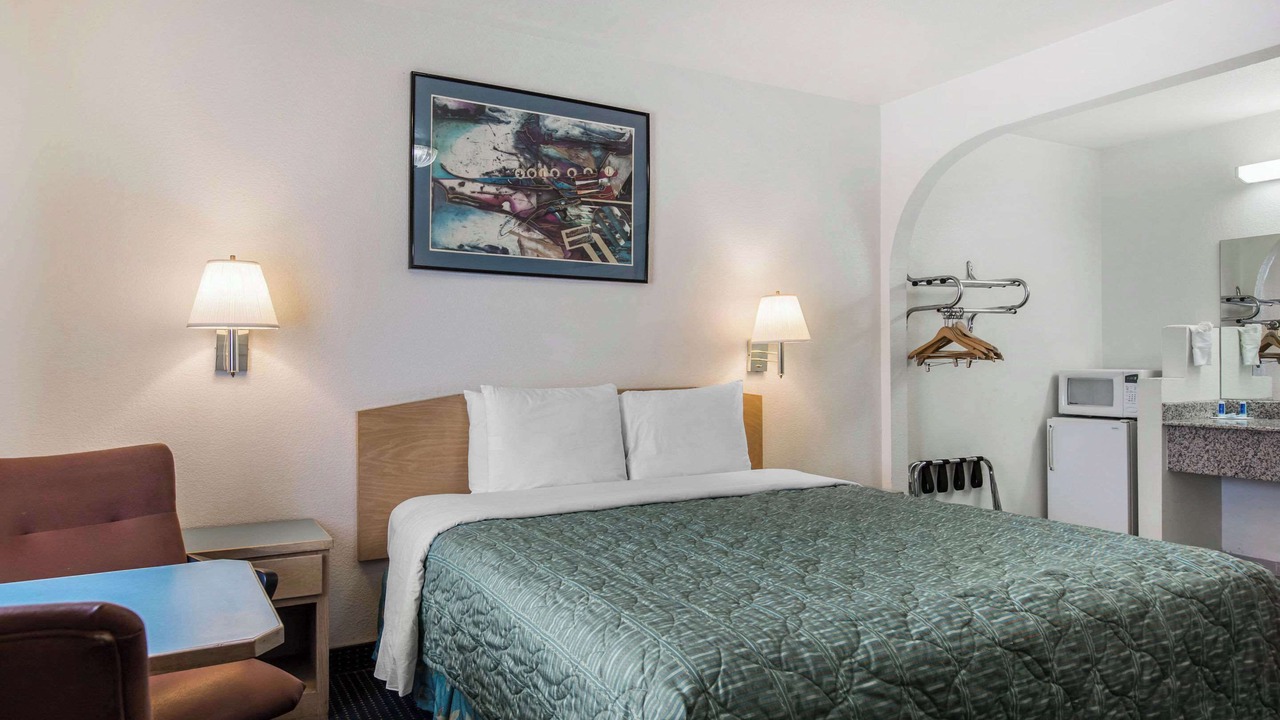 Photo of Bedroom in Beaumont