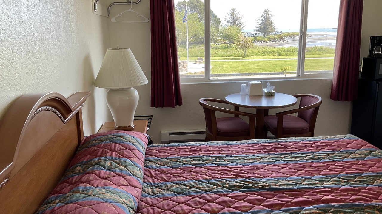 Photo of Bedroom in Crescent City