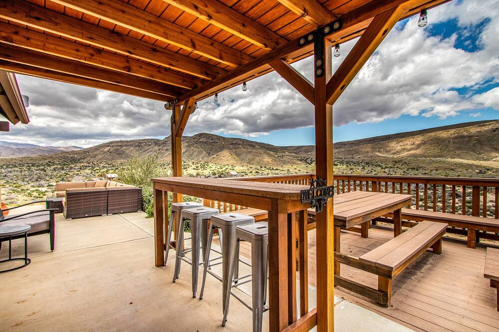 Photo of Patio Balcony in Pioneertown