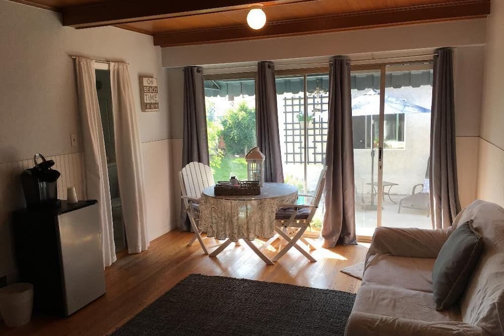 Photo of Livingroom in Old Town