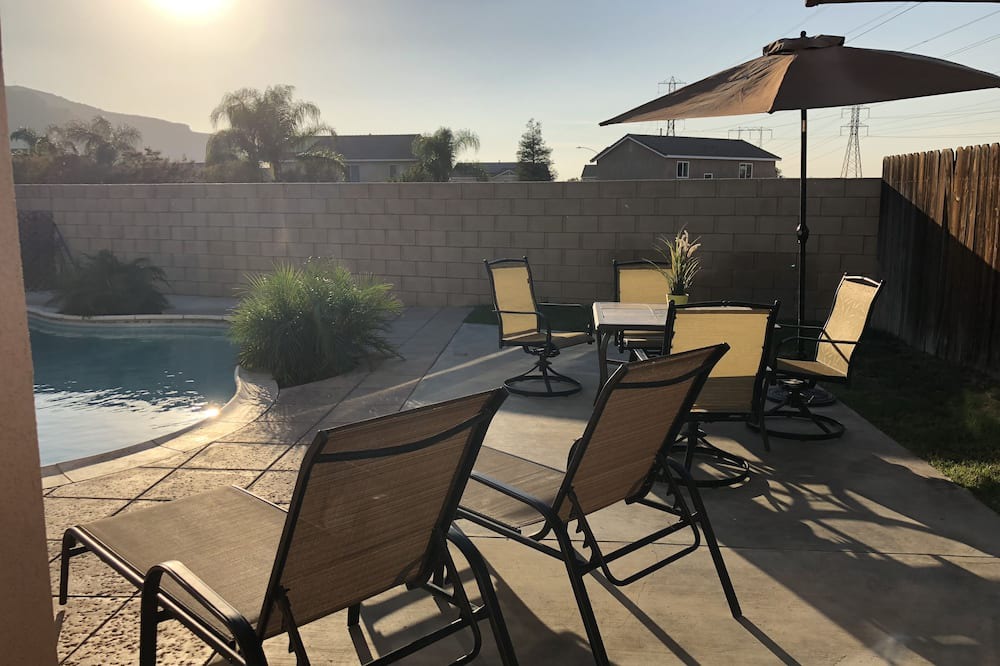 Photo of Patio Balcony in Southridge Village