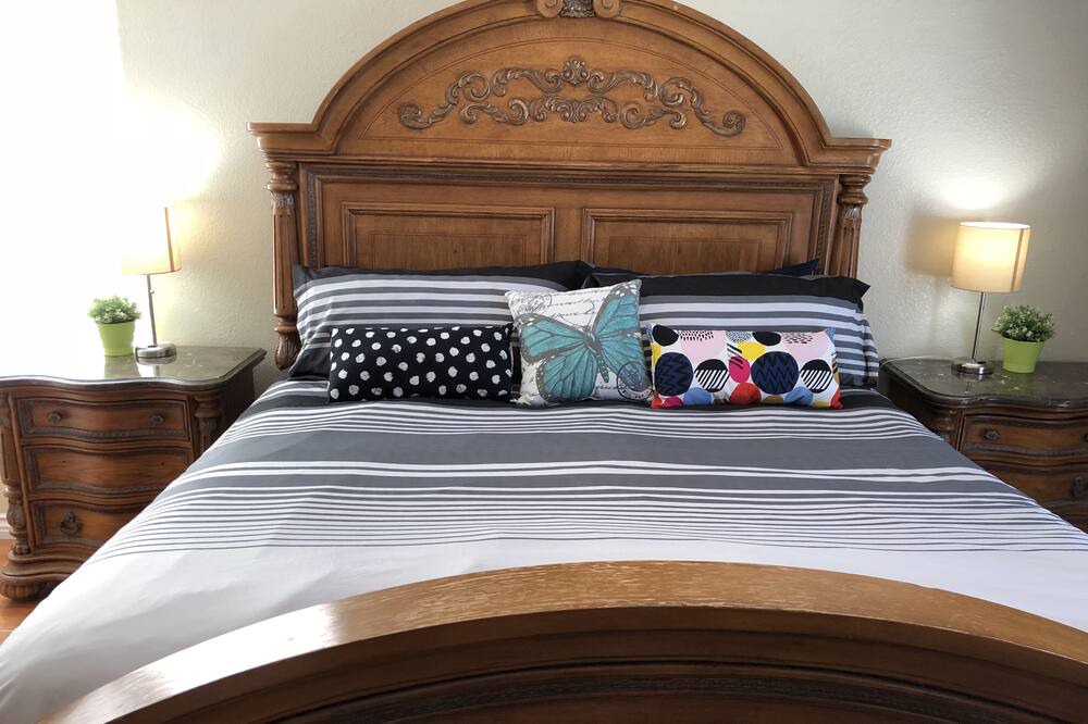 Photo of Bedroom in Southridge Village