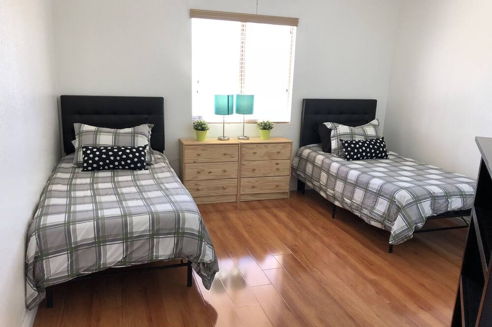 Photo of Bedroom in Southridge Village