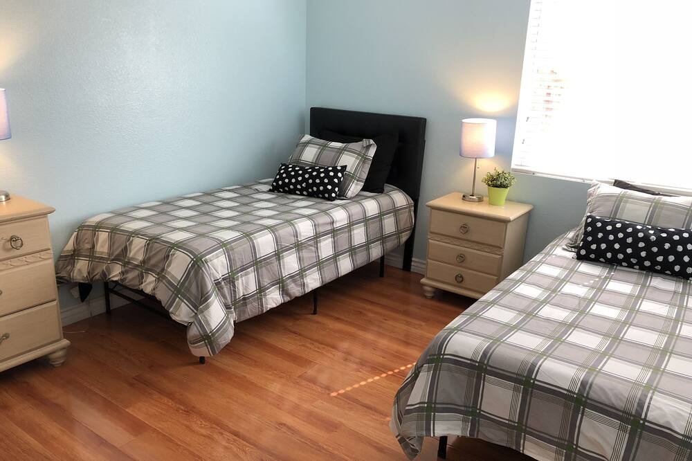 Photo of Bedroom in Southridge Village