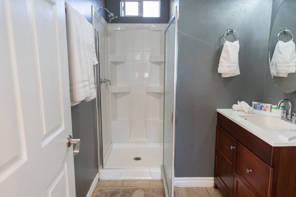 Photo of Bathroom in NoHo Arts District