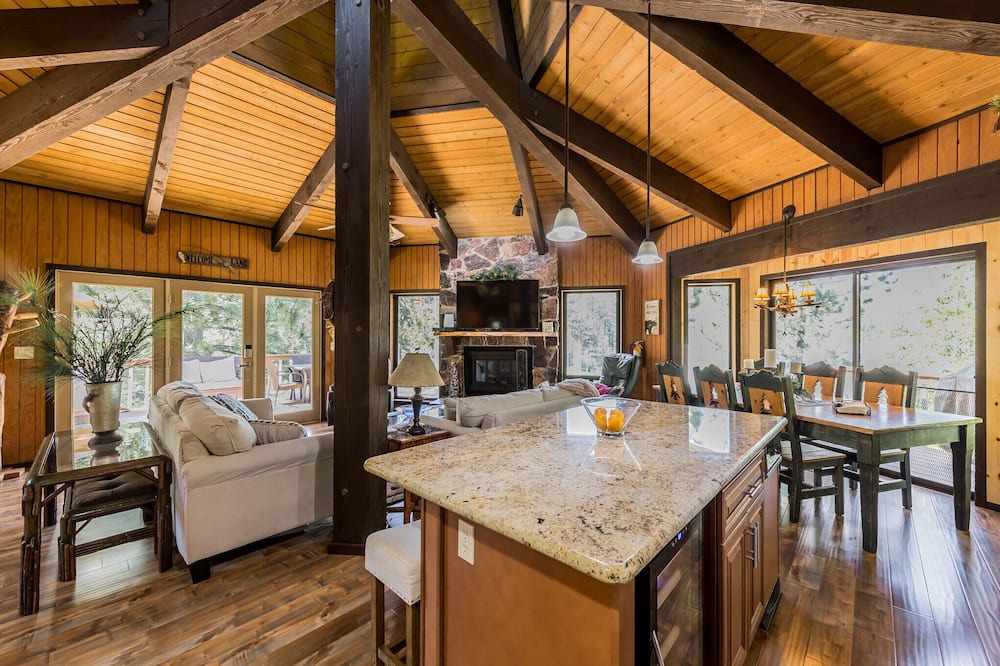 Photo of Kitchen in Boulder Bay