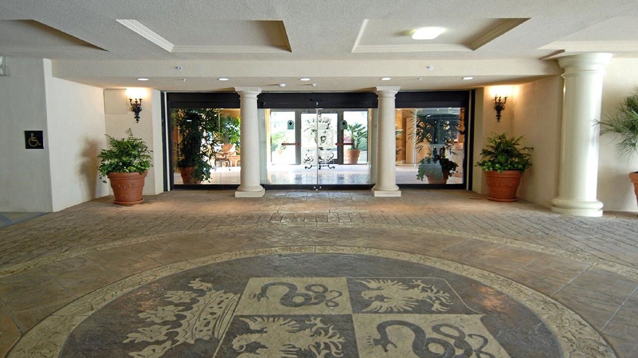 Photo of Others in City West