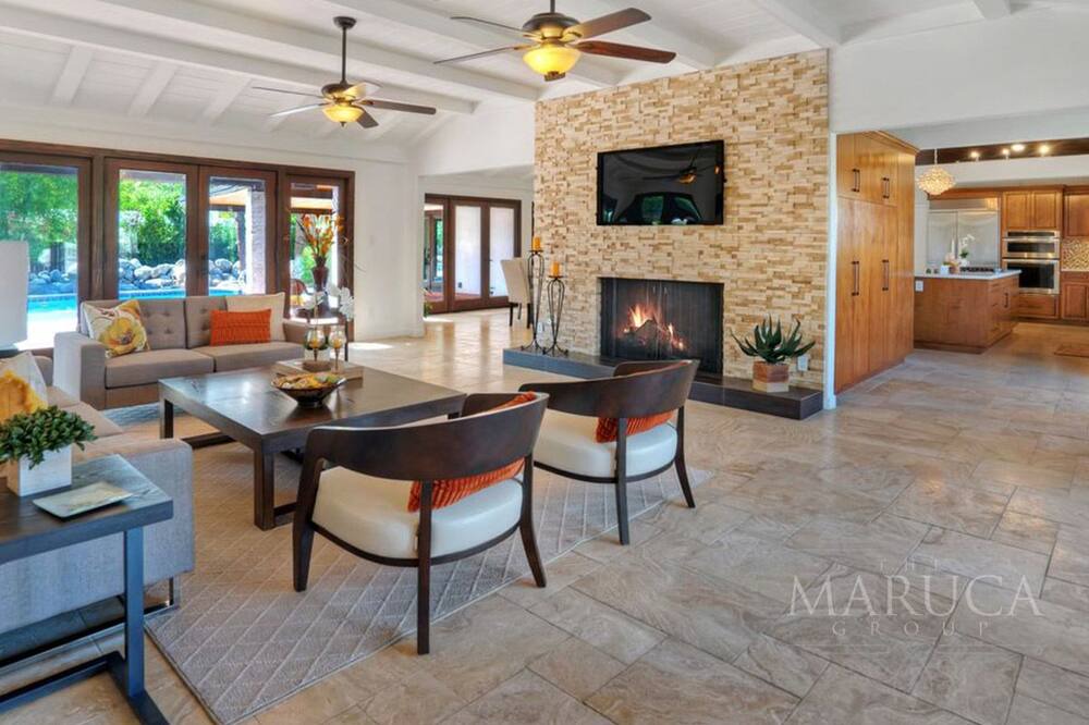 Photo of Livingroom in Little Tuscany