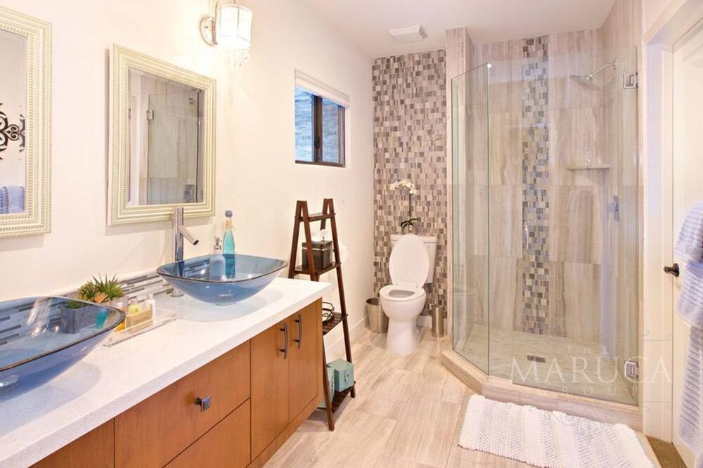 Photo of Bathroom in Little Tuscany