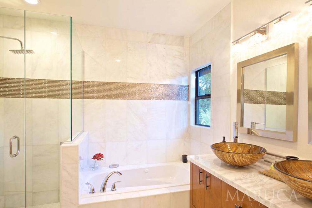 Photo of Bathroom in Little Tuscany