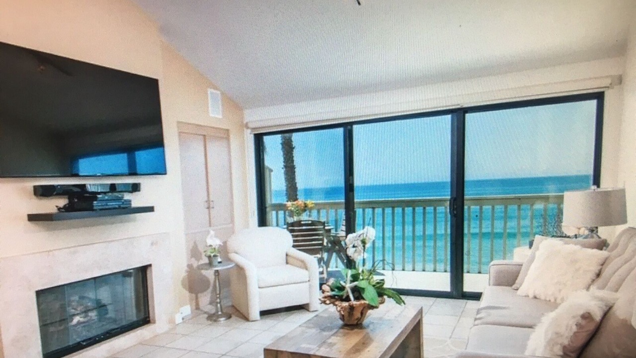 Photo of Livingroom in Leucadia