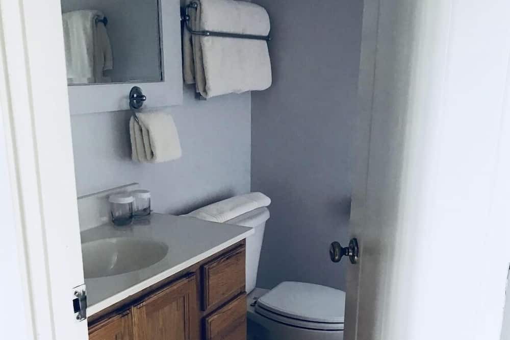 Photo of Bathroom in Little River