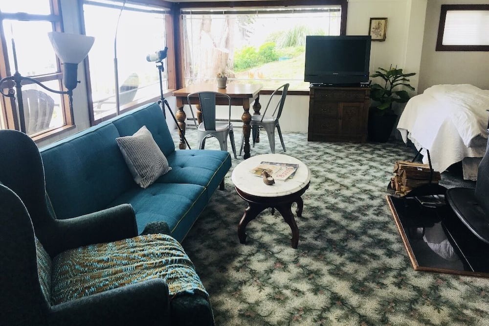 Photo of Bedroom in Little River