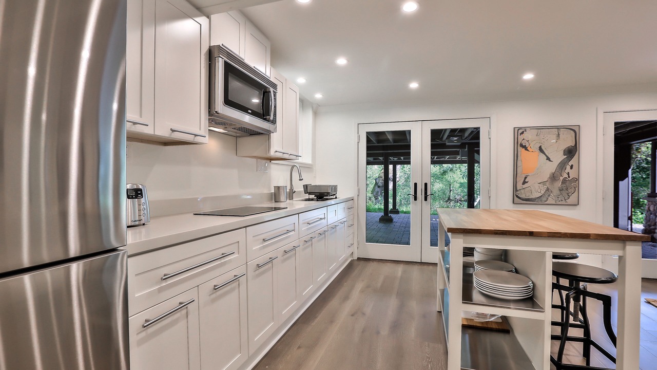Photo of Kitchen in Portola Valley