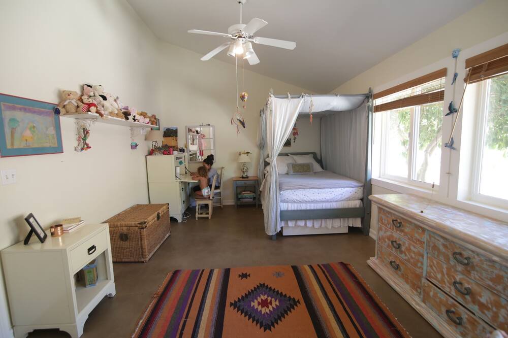 Photo of Bedroom in Old Topanga