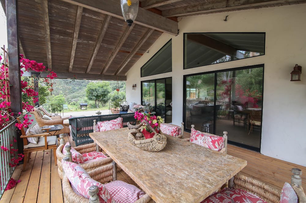 Photo of Patio Balcony in Old Topanga