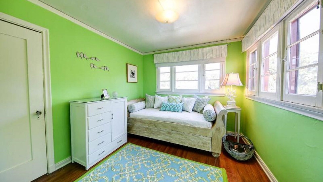 Photo of Bedroom in Pacific Palisades