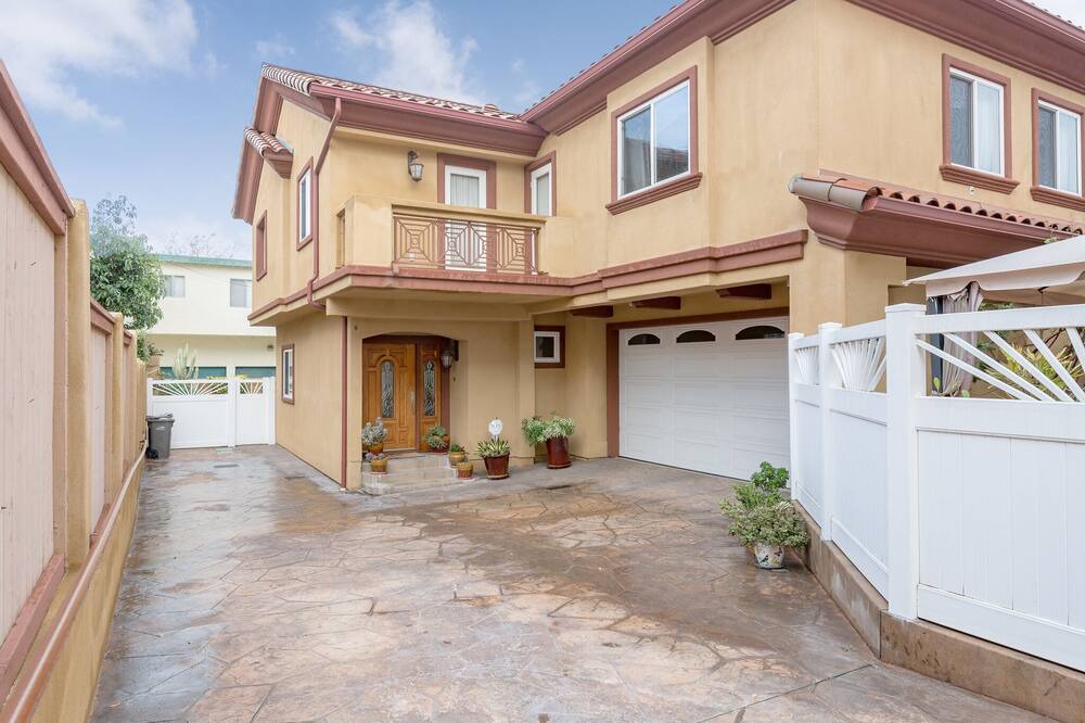 Photo of Outdoor in North Redondo