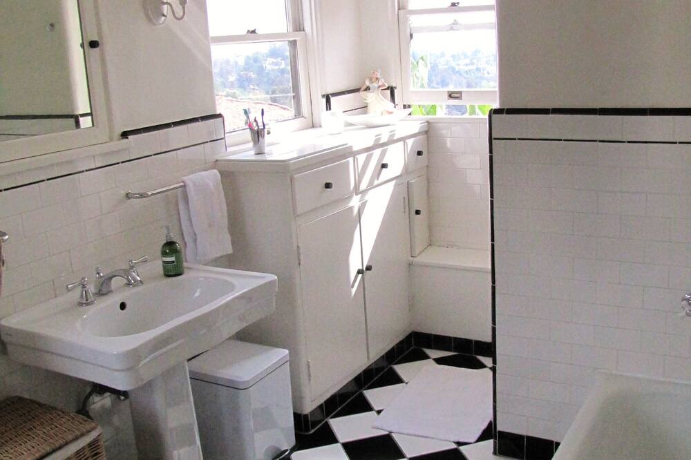 Photo of Bathroom in Elysian Heights