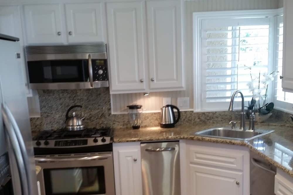Photo of Kitchen in Lake Forest