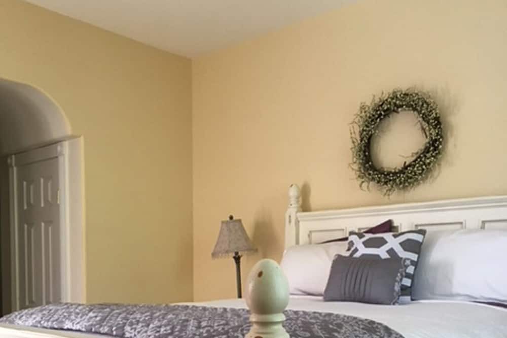 Photo of Bedroom in St. Helena
