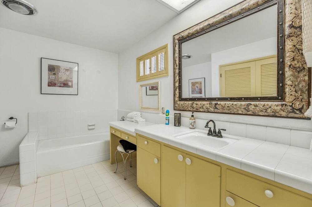 Photo of Bathroom in Borrego Springs