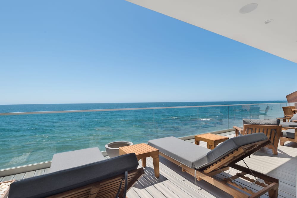 Photo of Patio Balcony in Eastern Malibu
