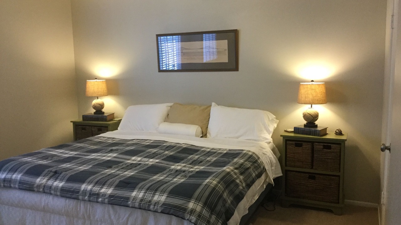 Photo of Bedroom in Oxnard Shores