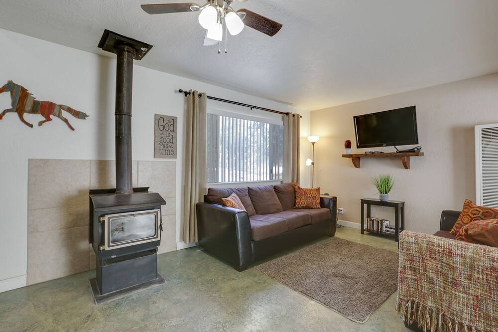 Photo of Livingroom in Miramonte
