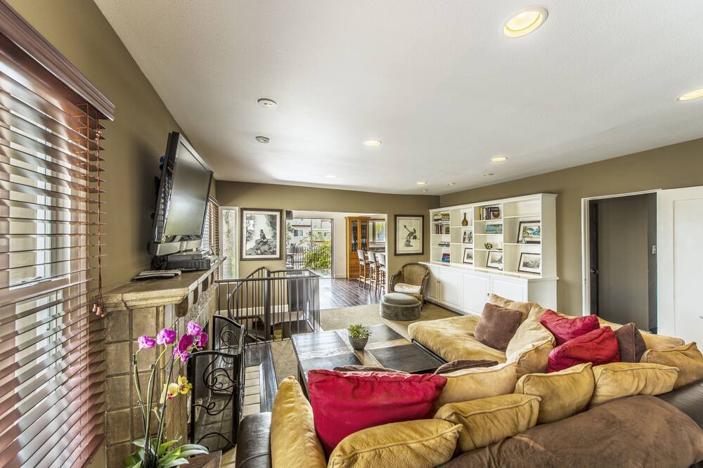 Photo of Bedroom in Hermosa Beach