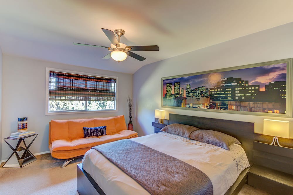 Photo of Bedroom in Southeast Anaheim