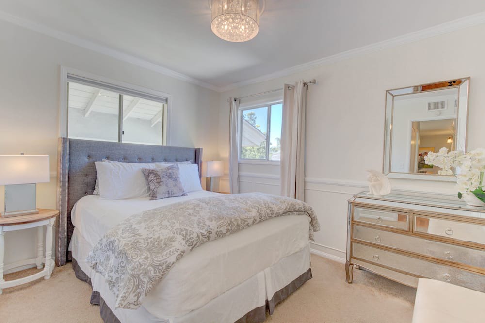 Photo of Bedroom in Southeast Anaheim