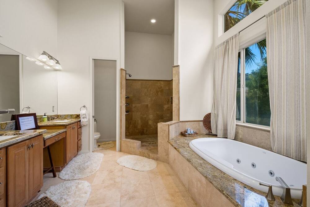 Photo of Bathroom in Murrieta