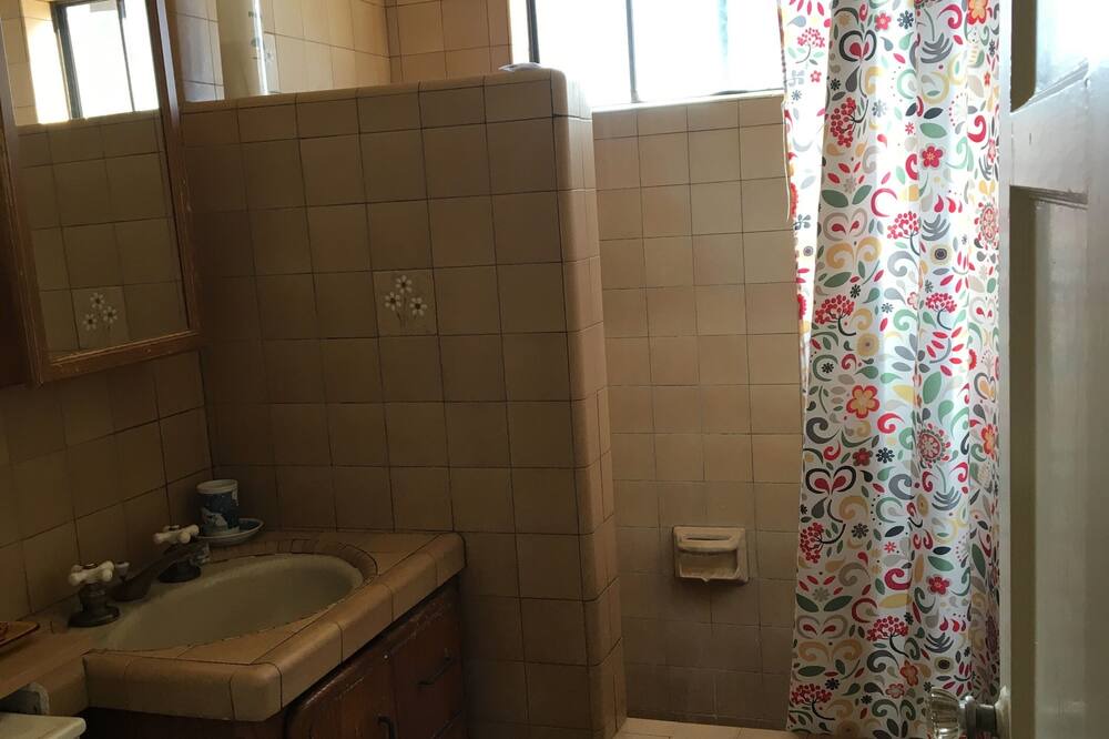 Photo of Bathroom in Old Towne