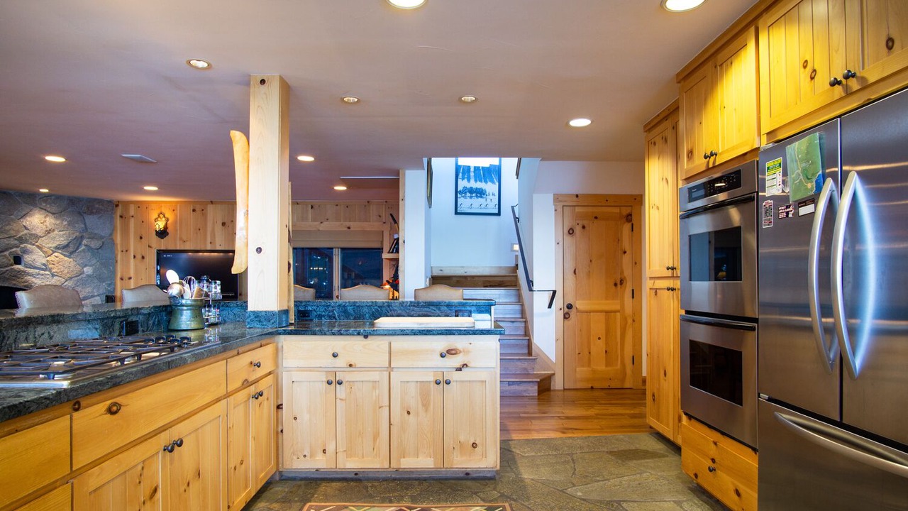 Photo of Kitchen in Tahoma