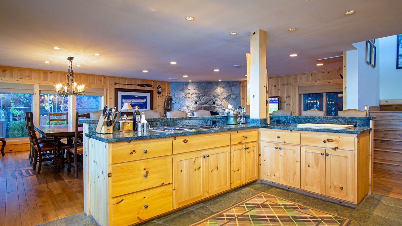 Photo of Kitchen in Tahoma