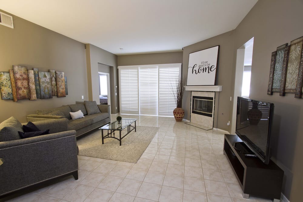 Photo of Bedroom in Temecula