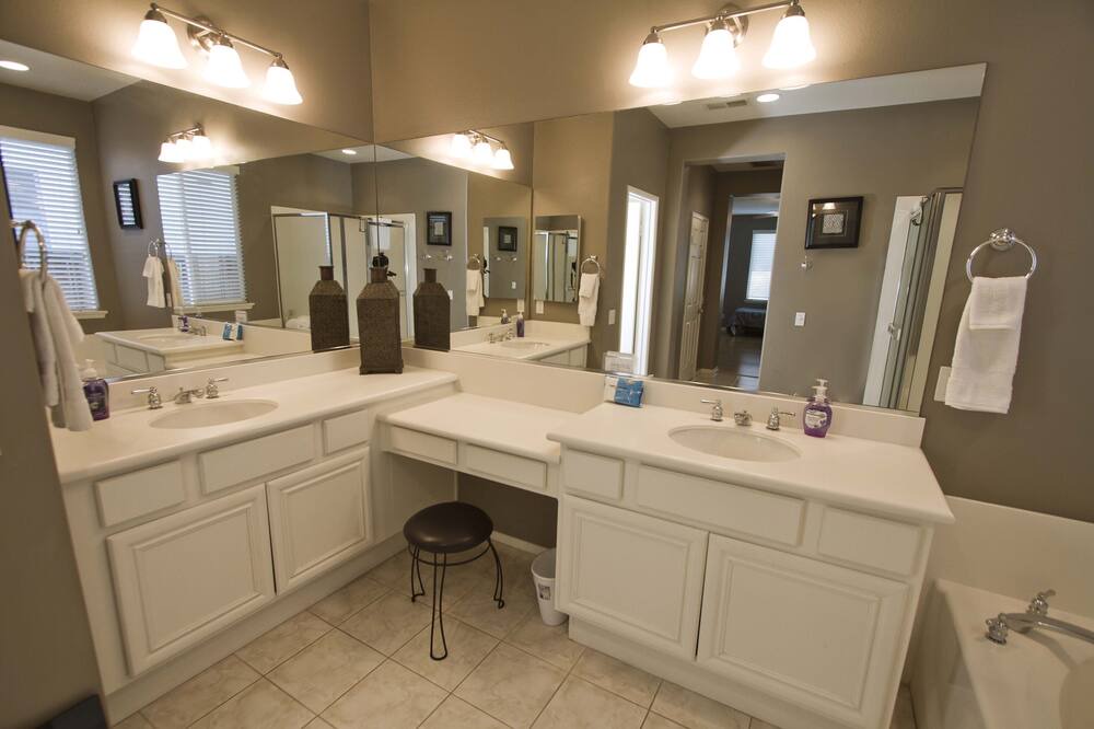 Photo of Bathroom in Temecula