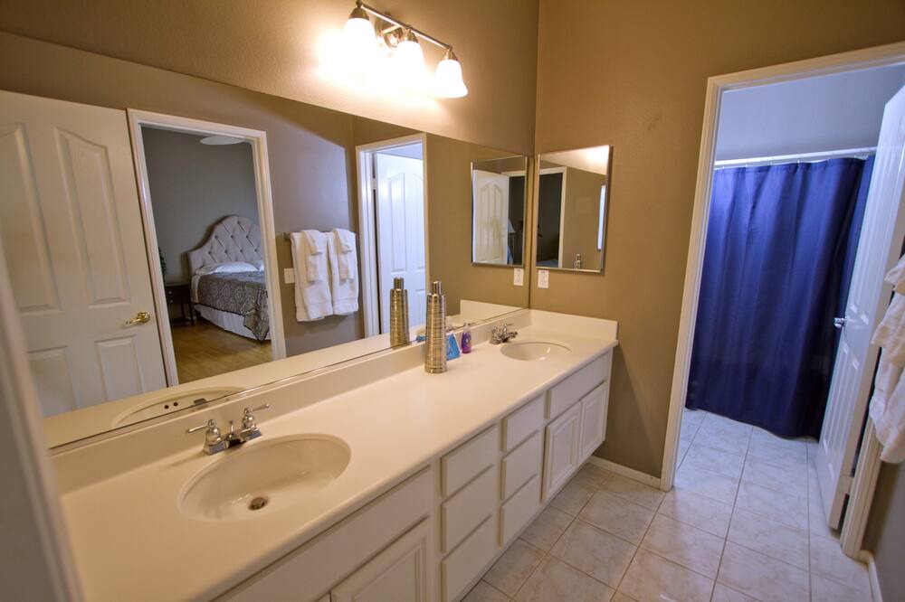 Photo of Bathroom in Temecula