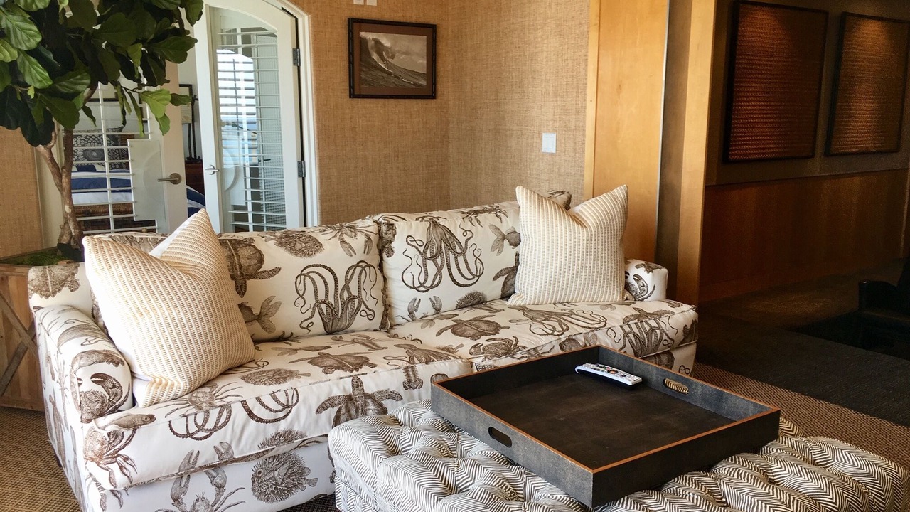 Photo of Livingroom in Western Malibu