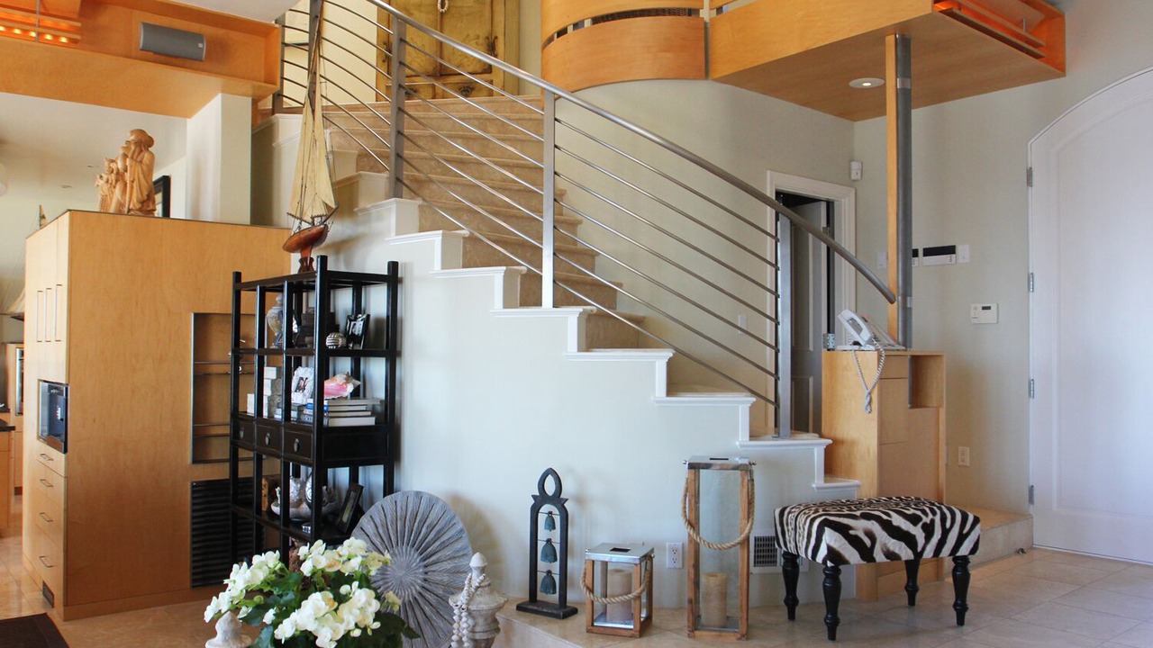 Photo of Livingroom in Western Malibu