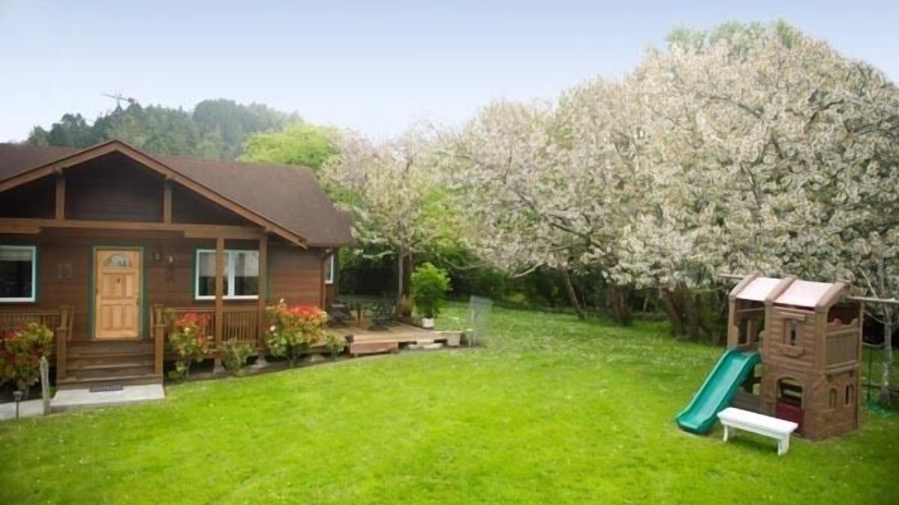 Photo of Outdoor in Ferndale