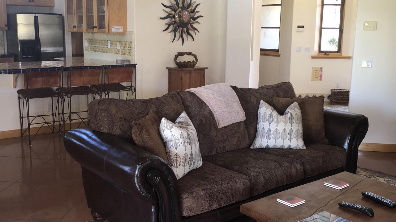 Photo of Livingroom in Simi Valley