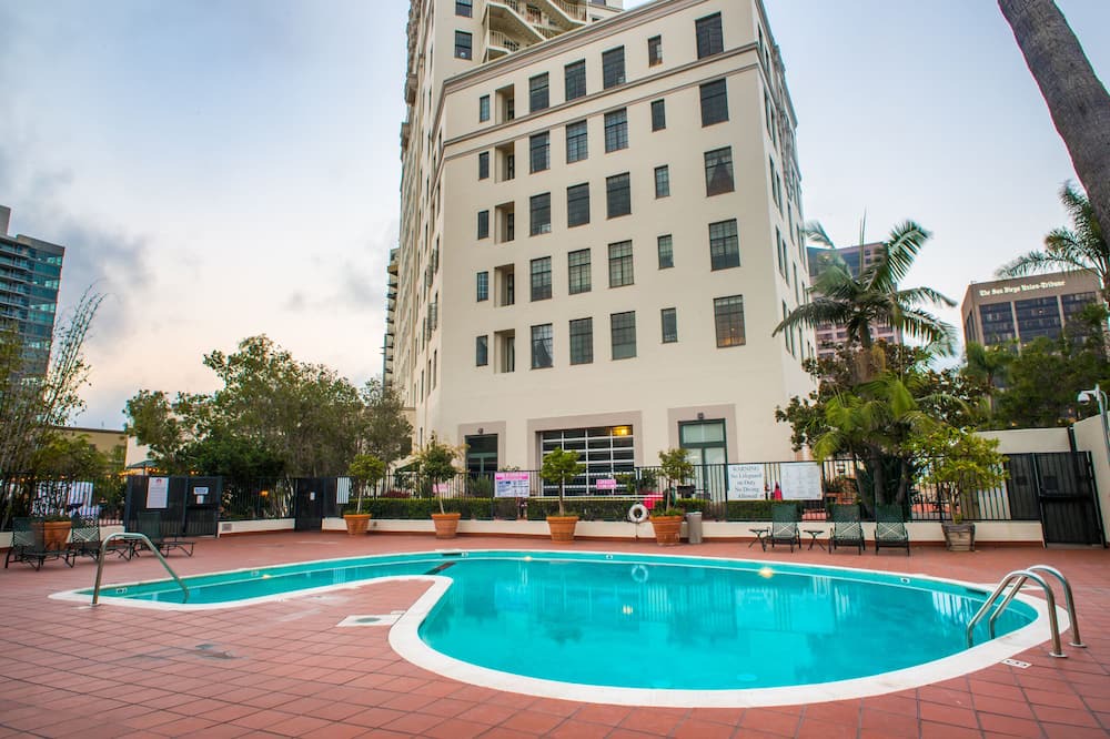 Photo of Outdoor in Cortez Hill